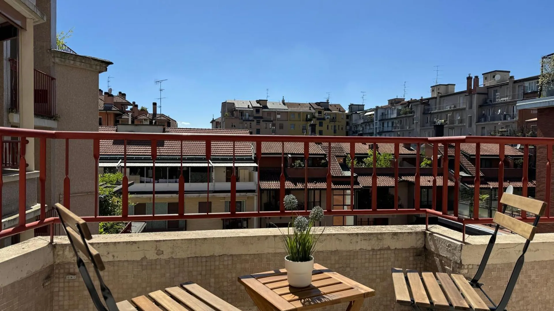 Lorenteggio Urban Suite - Affitti Brevi Italia Mediolan